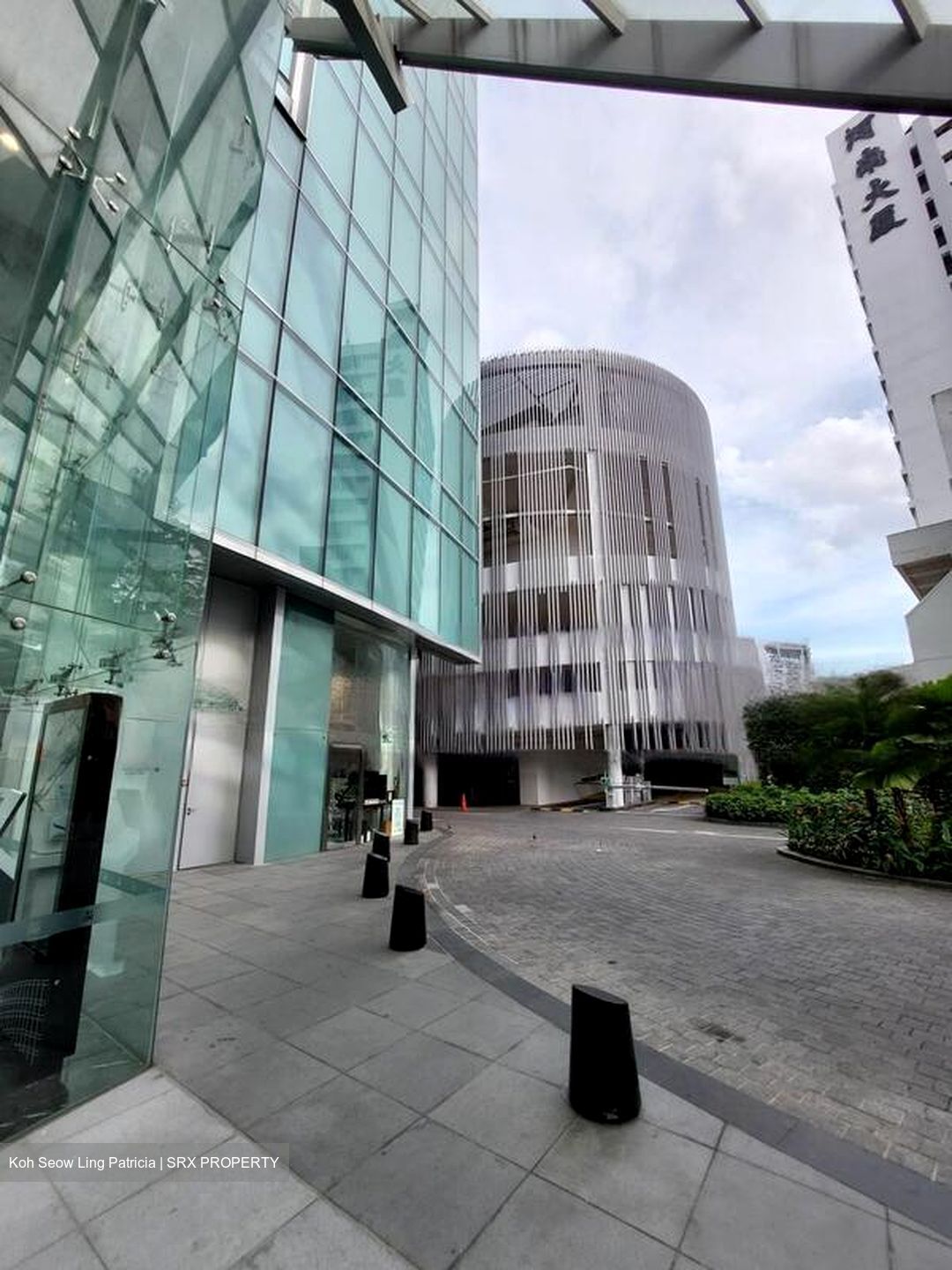 Arc 380 (D8), Office #454303631